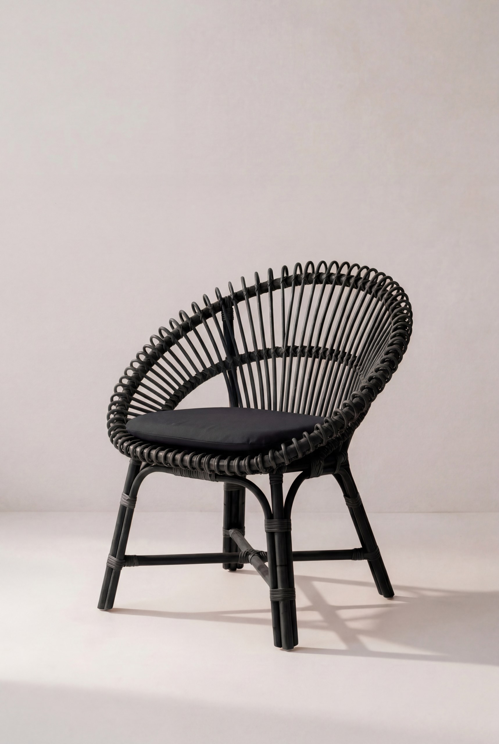 Rylin Black Rattan Outdoor Lounge Chair - Image 2
