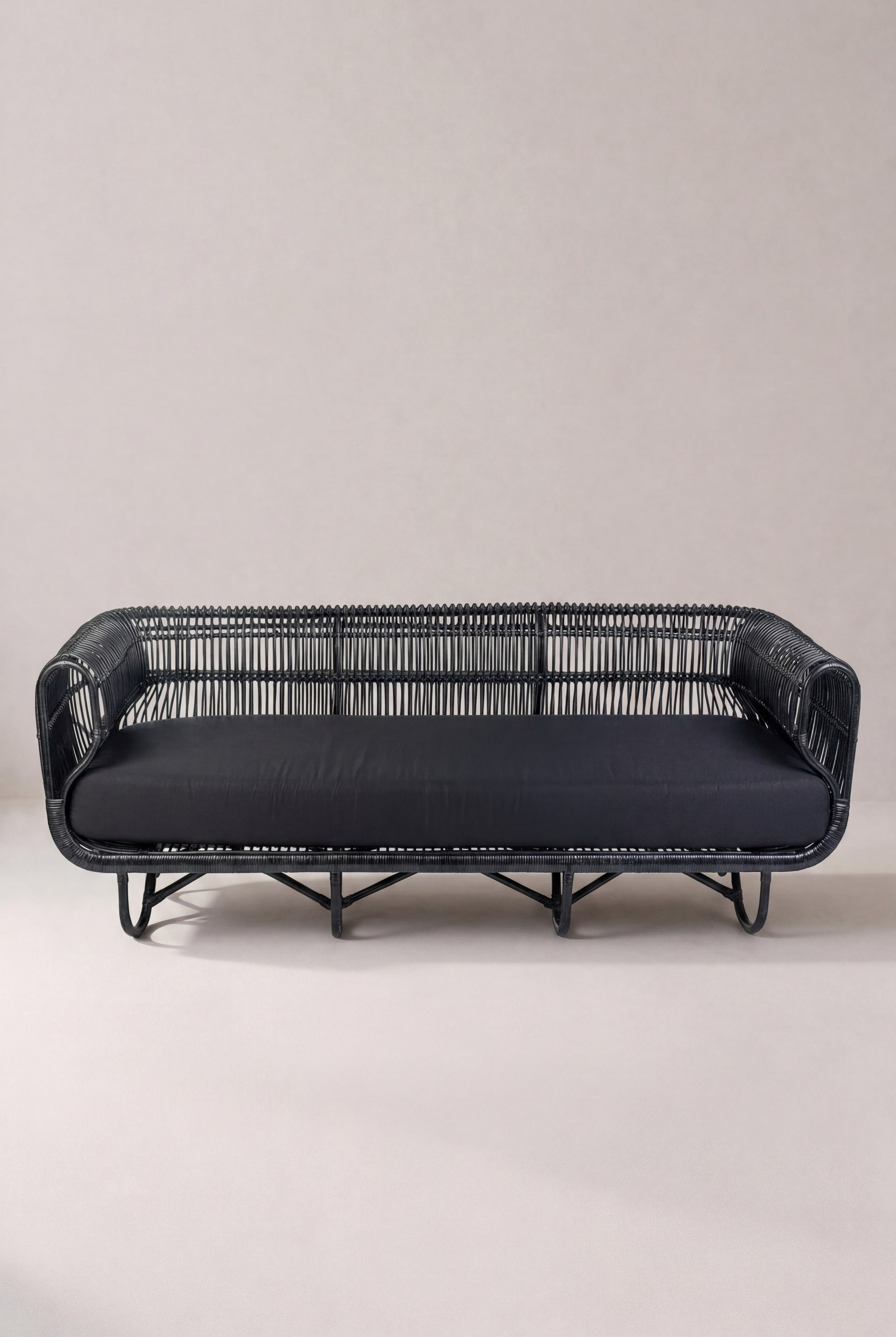 Zenvy Black Outdoor Lounge Set - Image 3