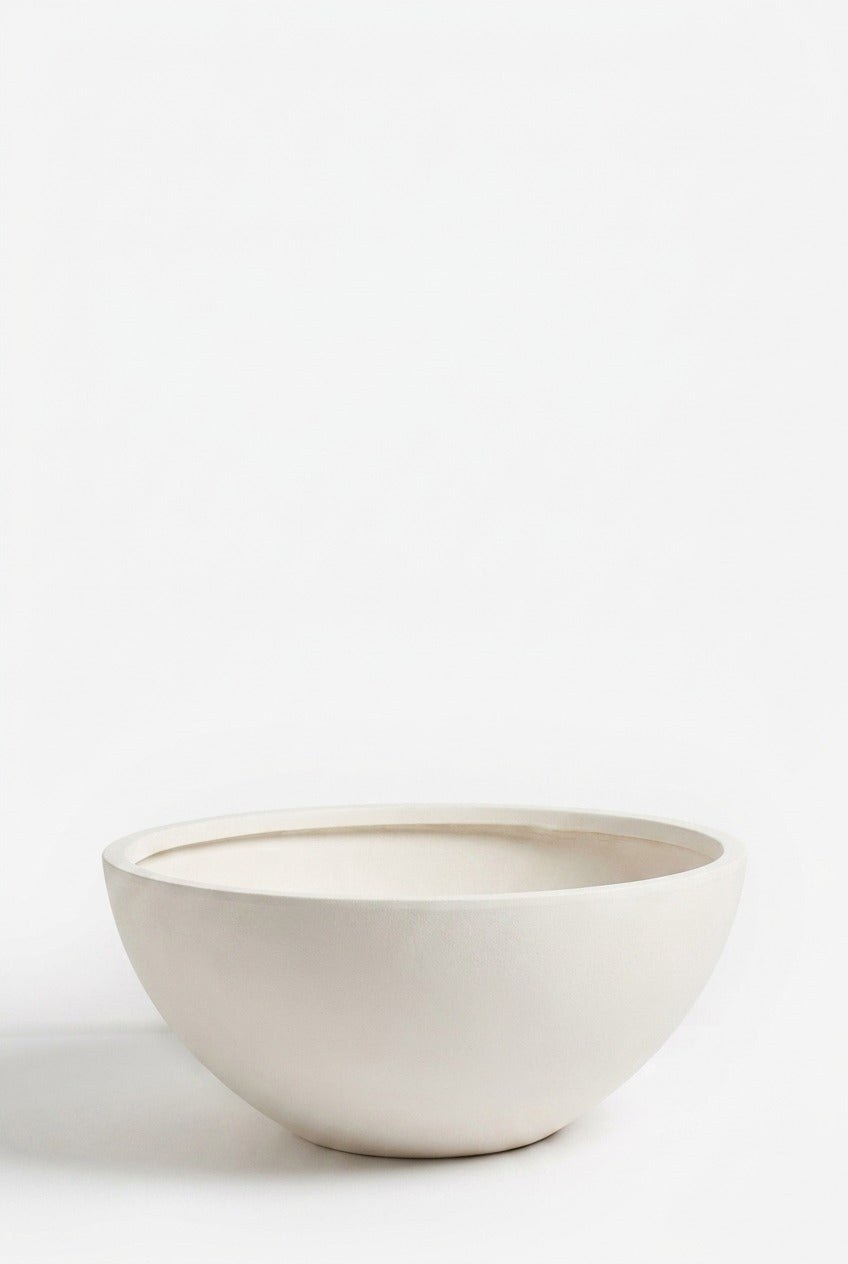 Korva Off White Fiber Pot