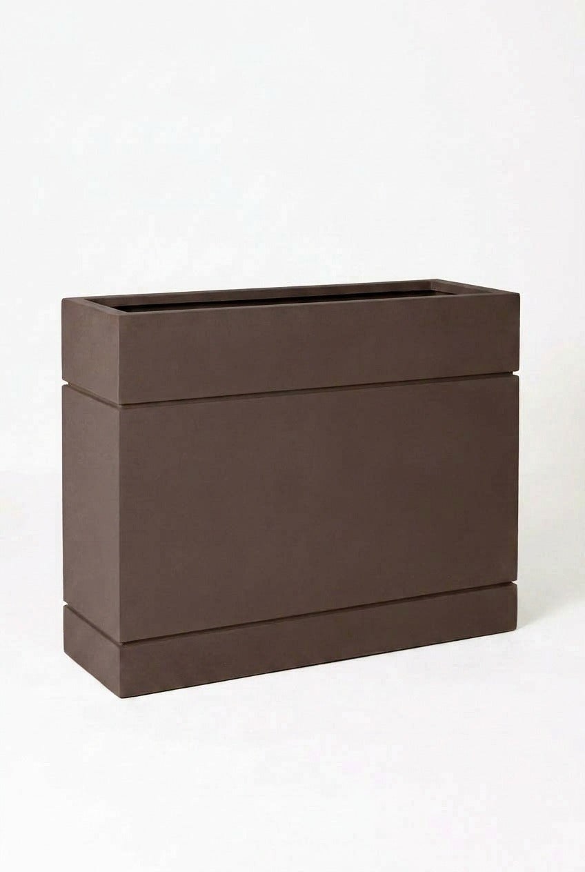Olesia Dark Brown Ribbed Fiberglass Pot