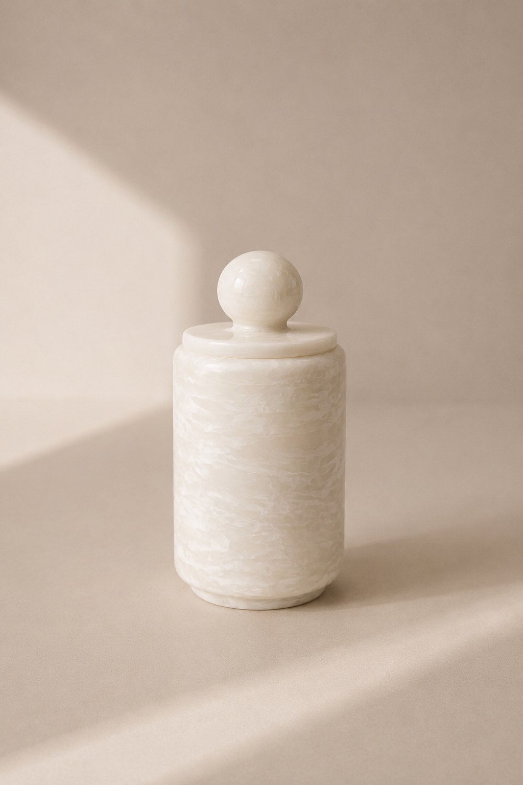 Veloura White Honey Jar
