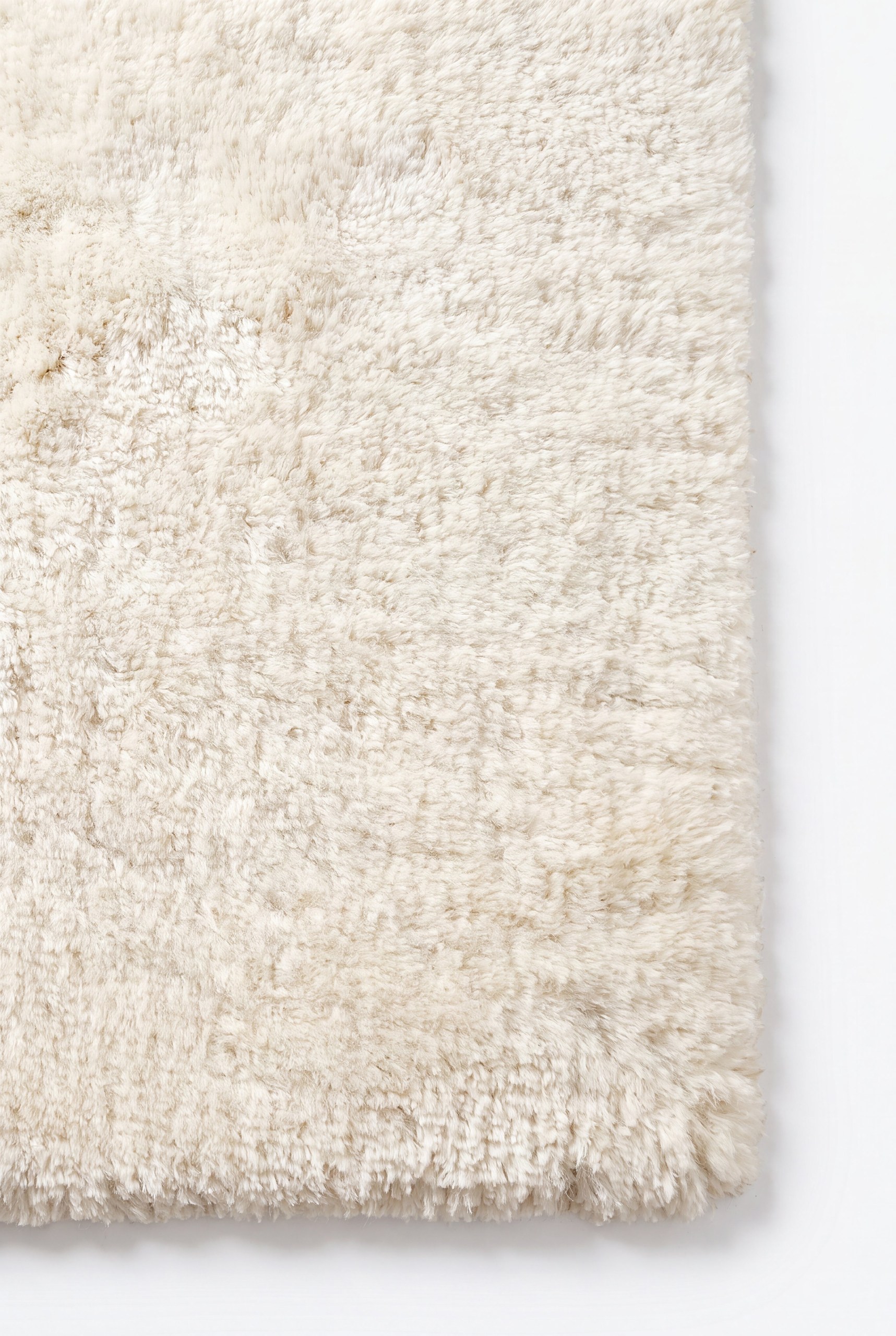 Cevra Rectangular Ivory Shaggy Runner Rug - Image 2