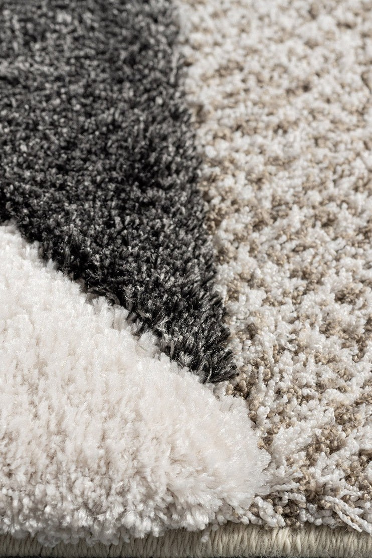 Virelle Abstract Rug - Image 2