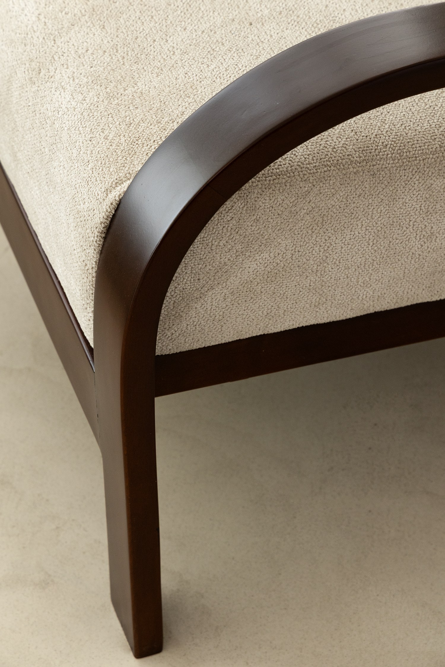Vaelora Ivory Upholstered Wooden Lounge Chair - Image 2