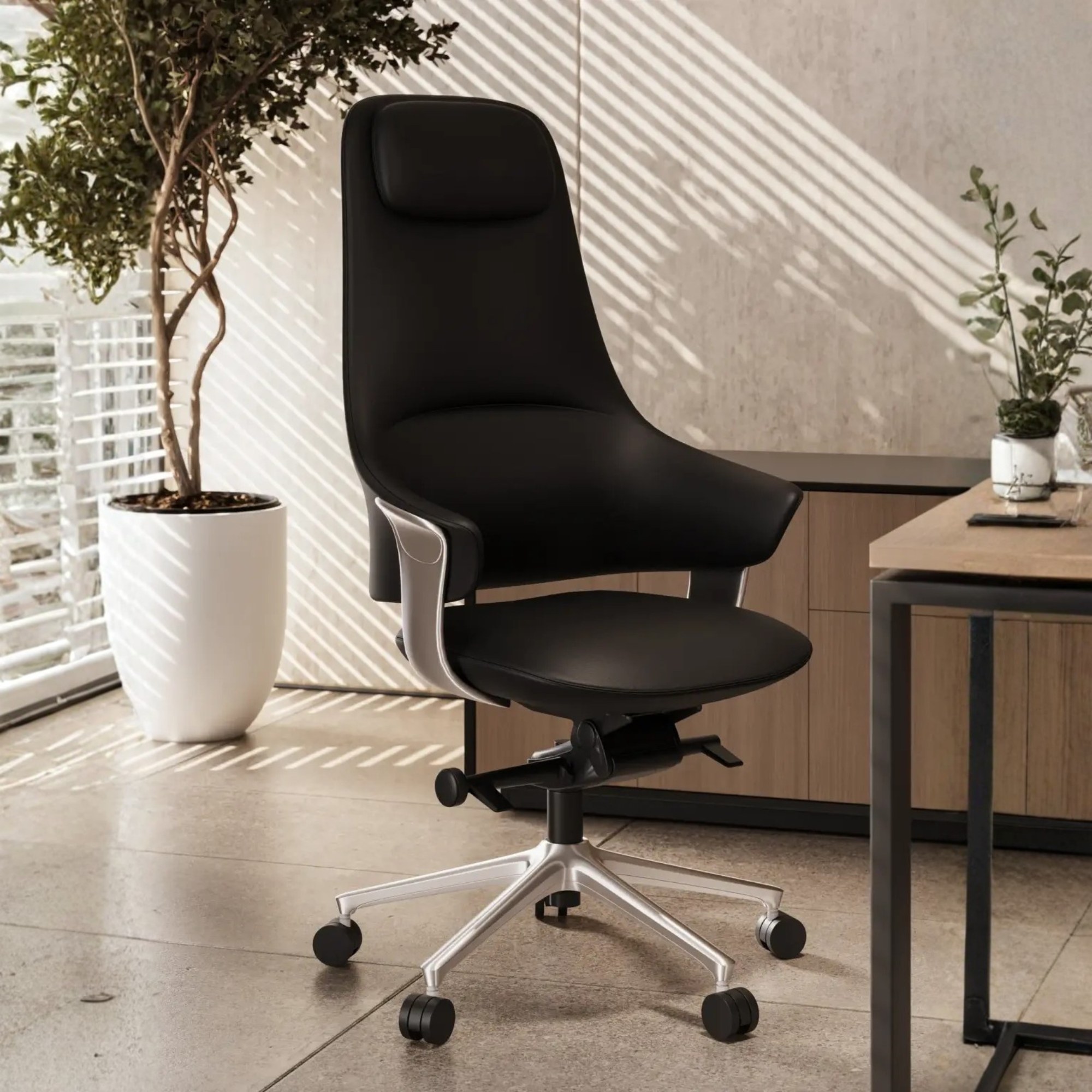 Arlow Pro Executive Chair