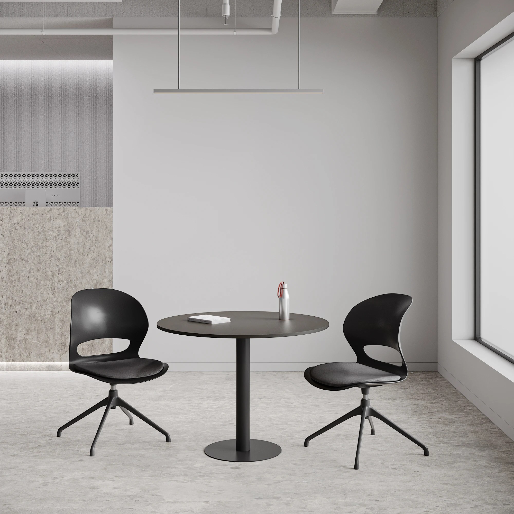 SOLO Round Meeting Table - Image 6