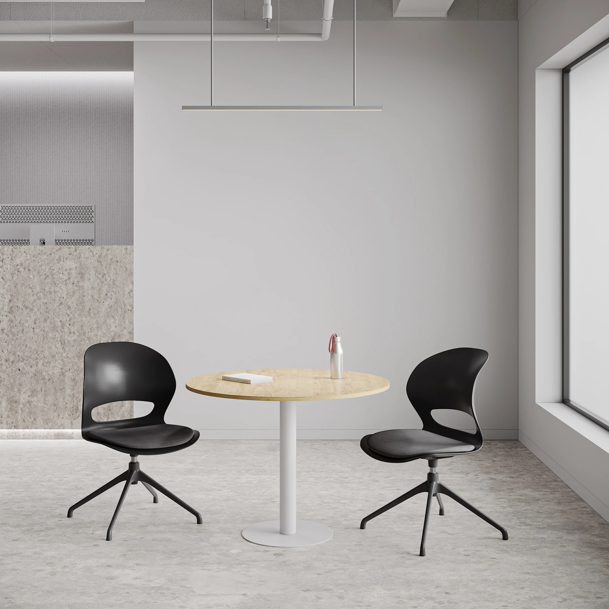 SOLO Round Meeting Table - Image 17