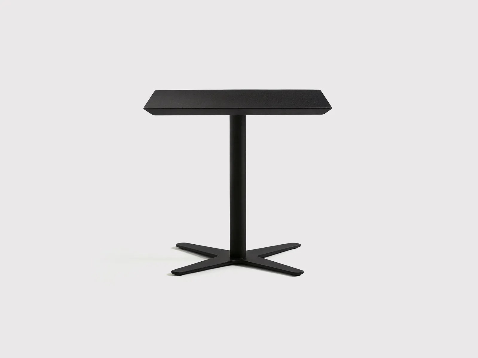 ST-06 – Side Table