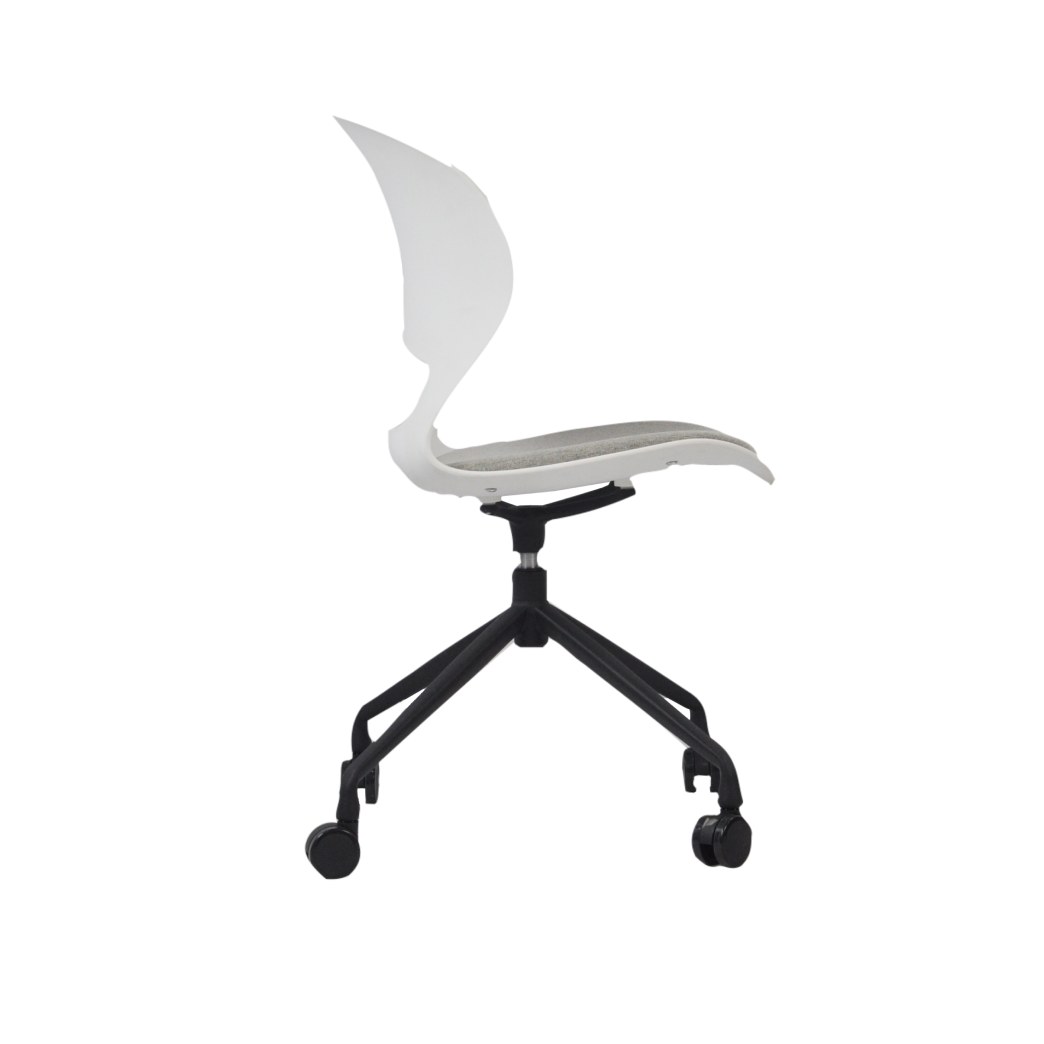 VIS Chair - Image 20