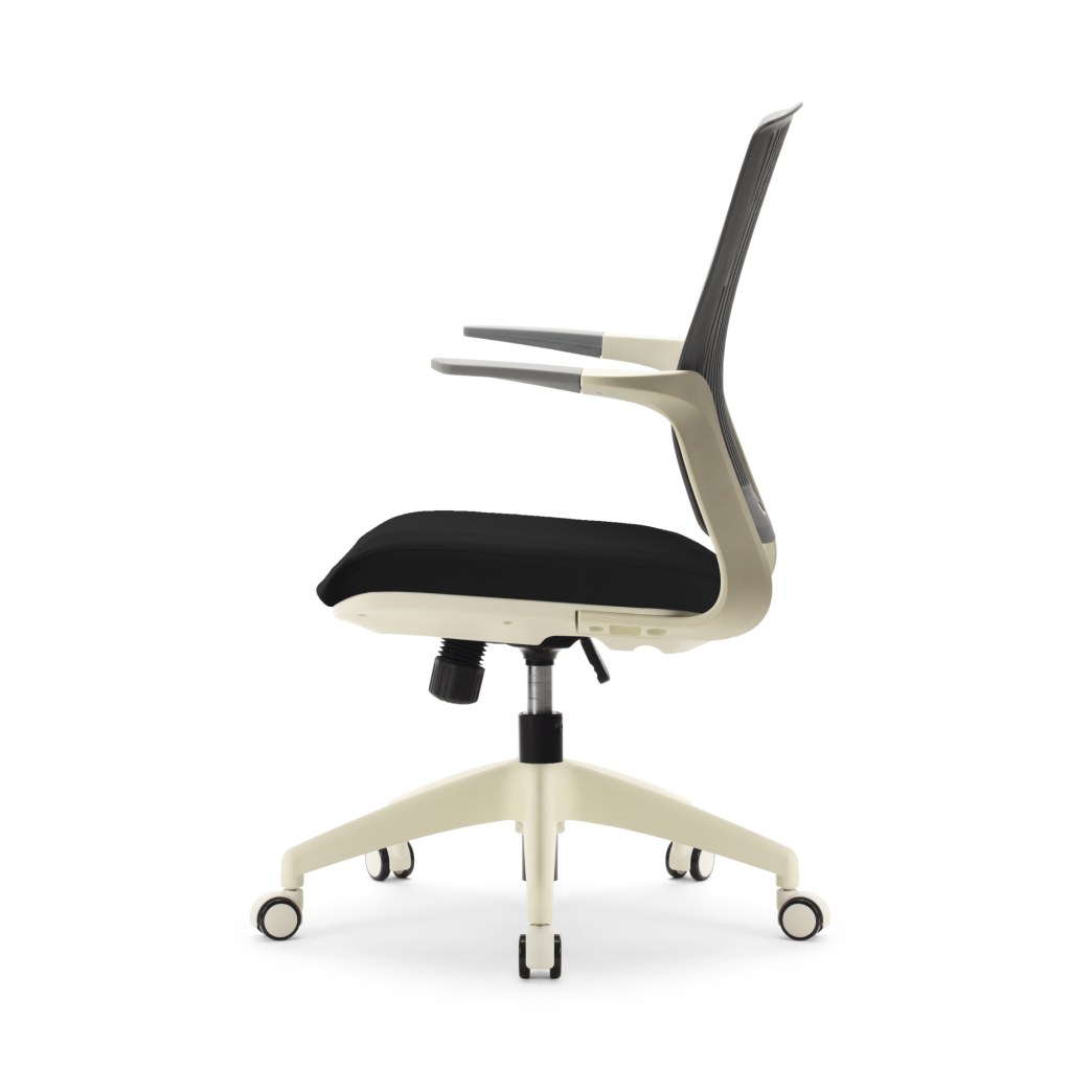 BASIC Chair - Image 16