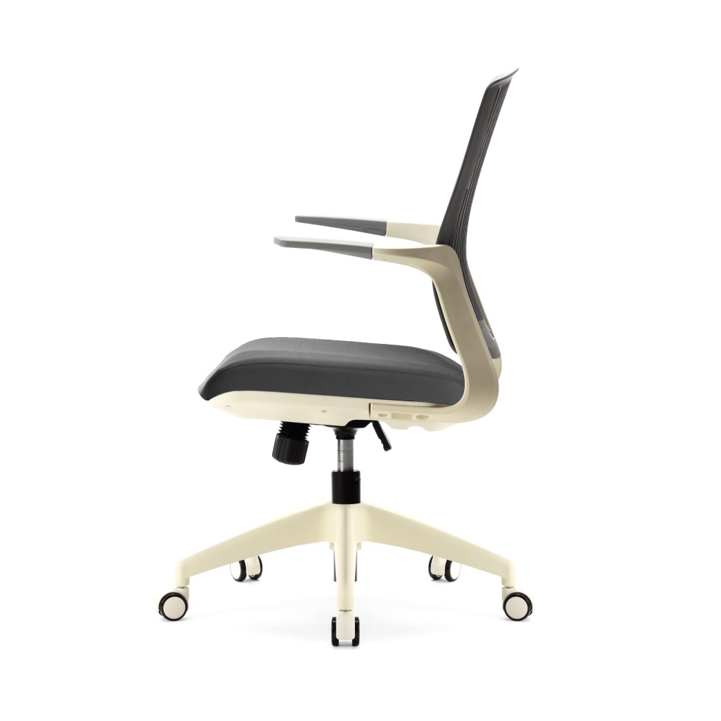 BASIC Chair - Image 18