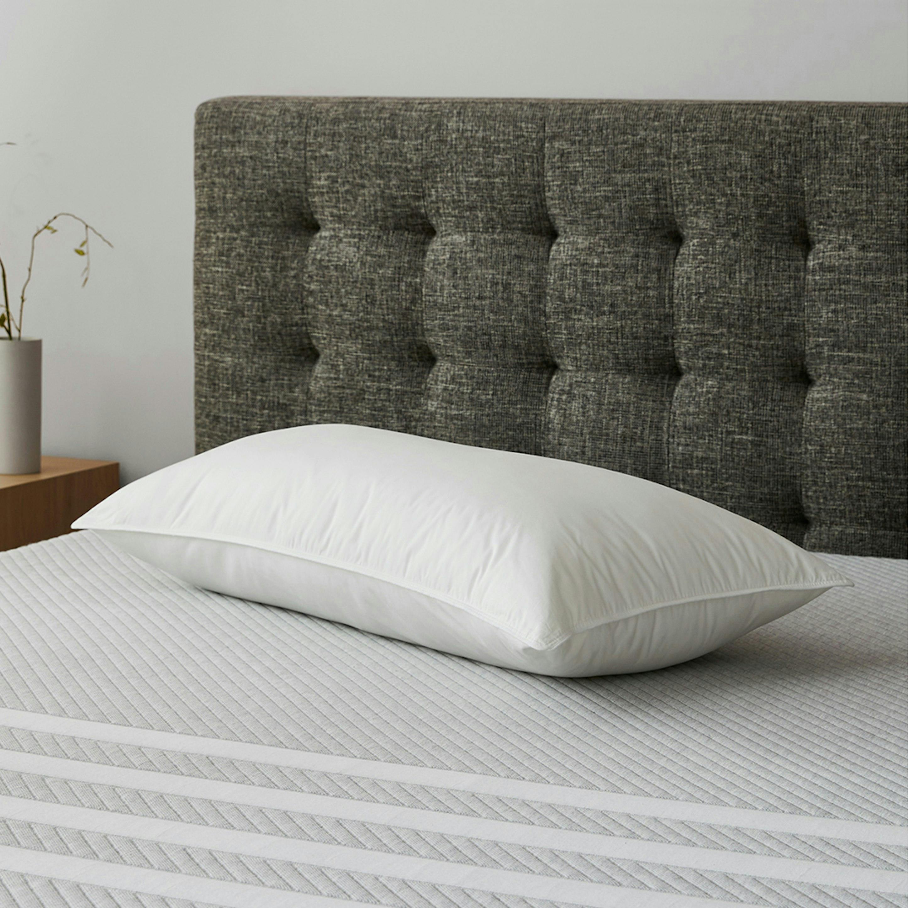 Kodda King Down Alternative Pillow
