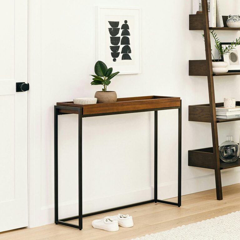 Oscuro 39" Console - Walnut