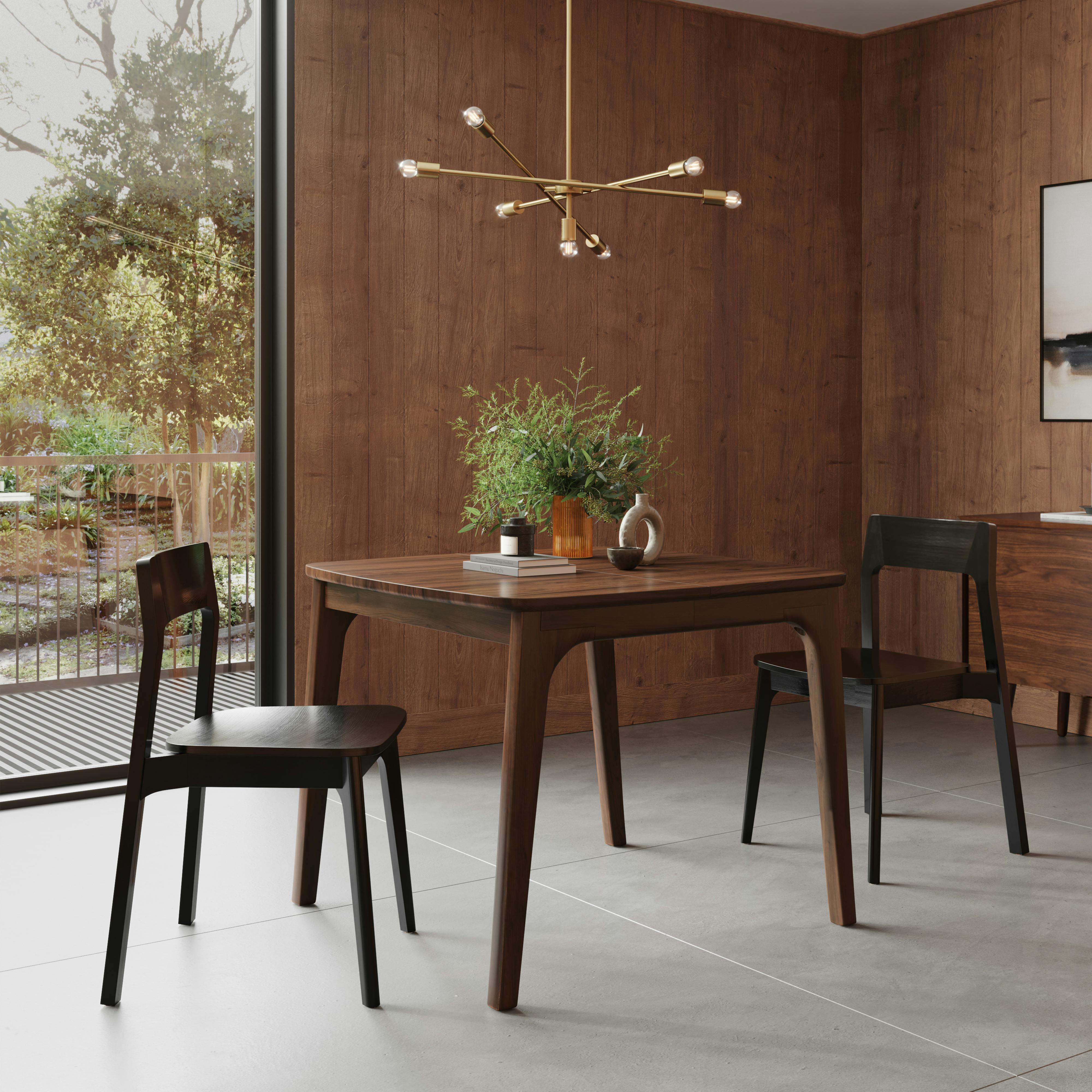 Plumas 37.5" - 57.25" Extendable Dining Table - Walnut