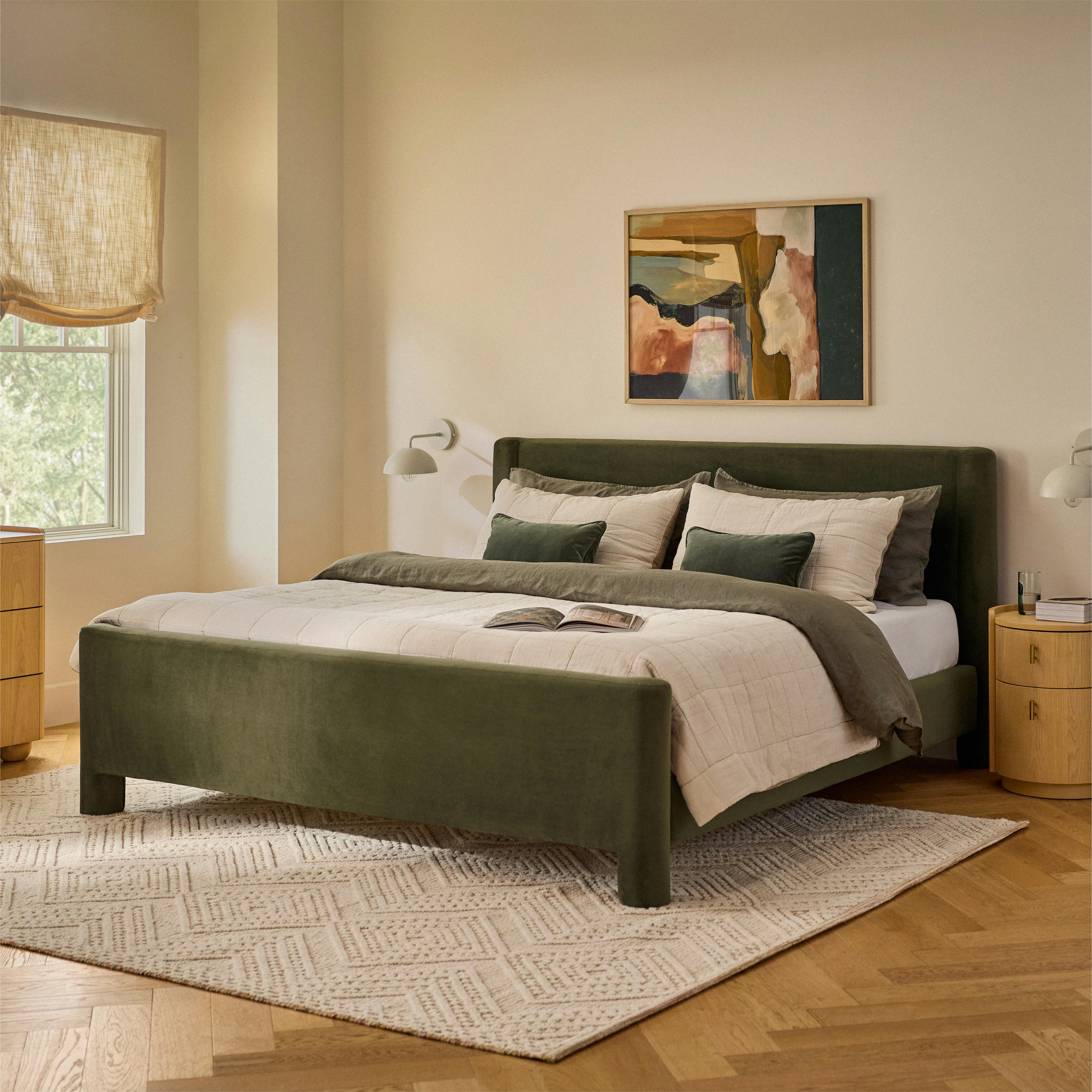 Oleni King Velvet Bed - Hale Oakmoss