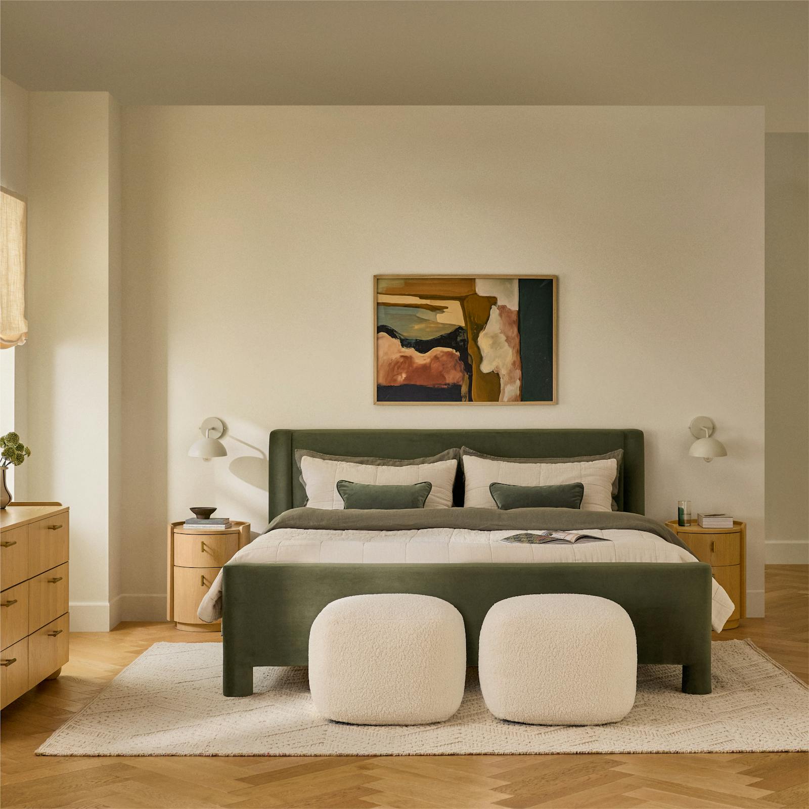 Oleni Velvet Bed