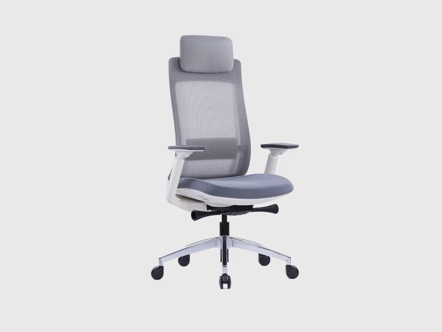MOB 002B – Ergonomic Office Chair