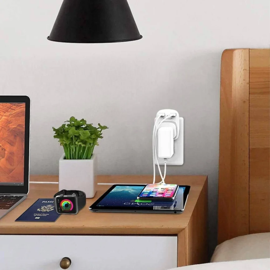 TESSAN USB & UK Plug Adaptor - product image 02
