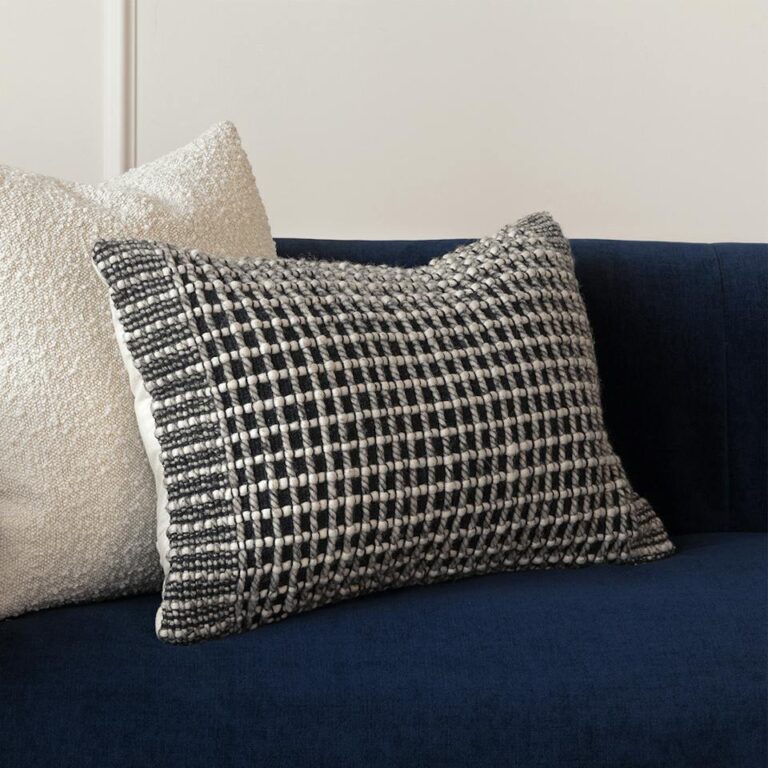 Ren Small Pillow - Black Weave