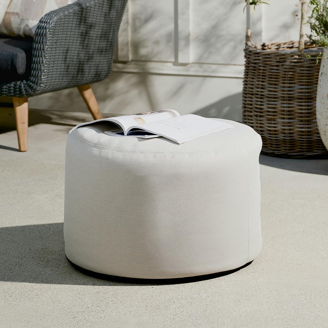 Olara 25" Indoor/Outdoor Pouf - Whisper Gray