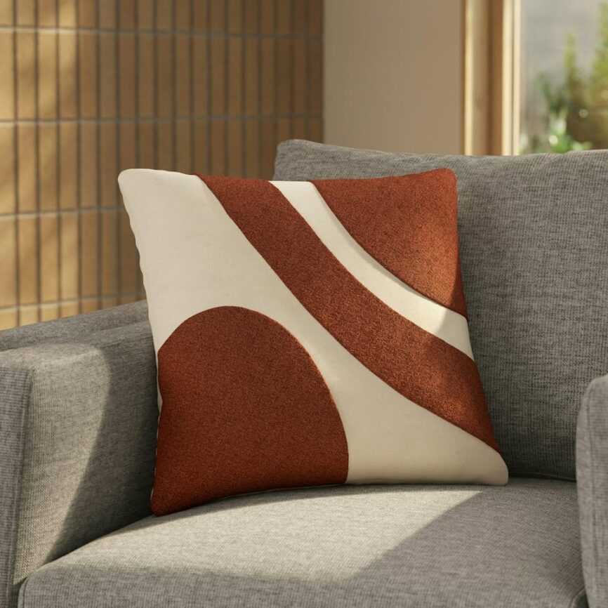 Onda Pillow - Ruby Mocha photo 1