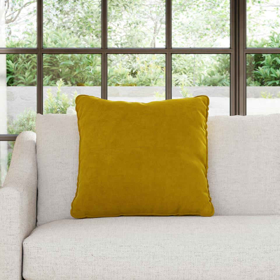 Lucca Velvet Pillow - Plush Yarrow Gold photo 1