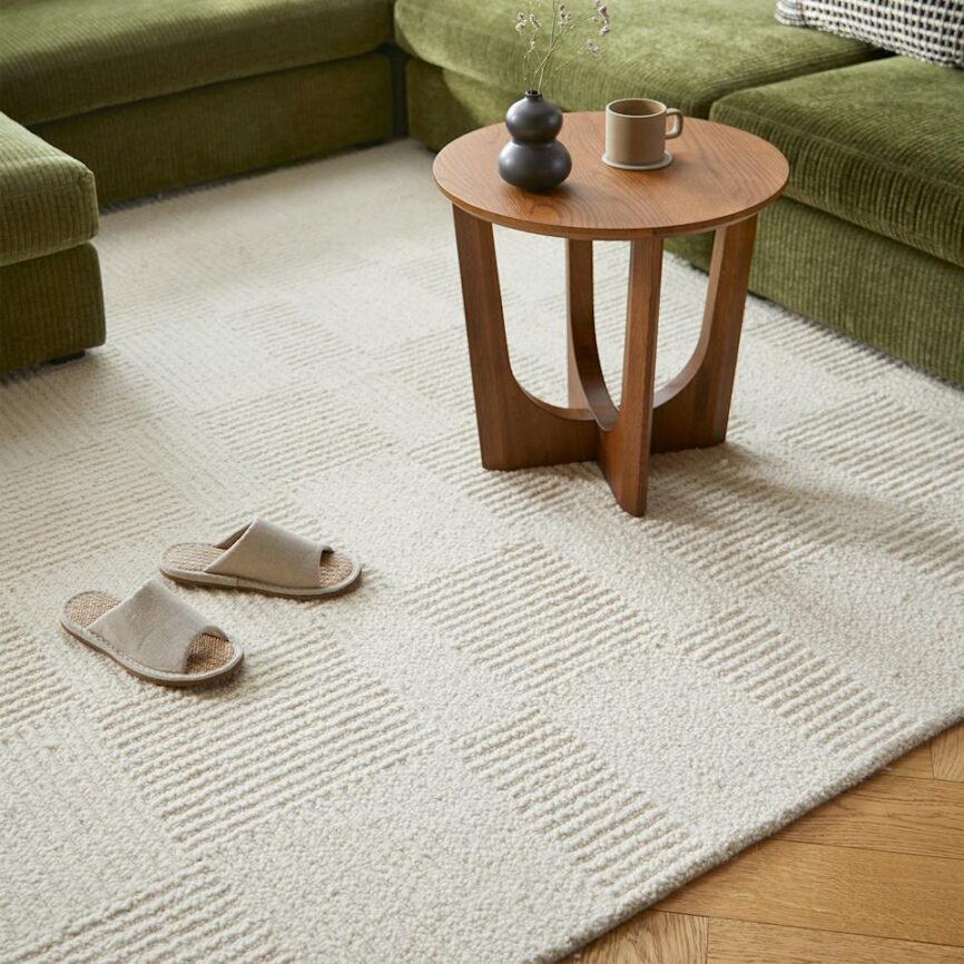 Clyde 8 x 10 Wool Rug - Textured Ivory photo 2